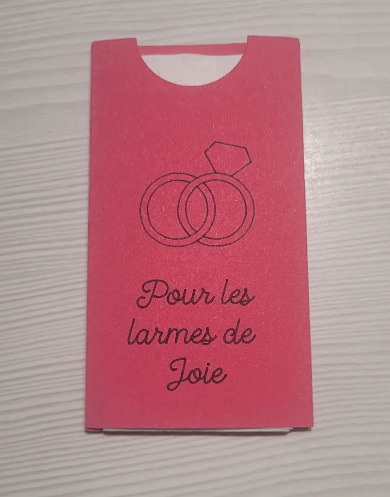 étui mouchoir4.webp