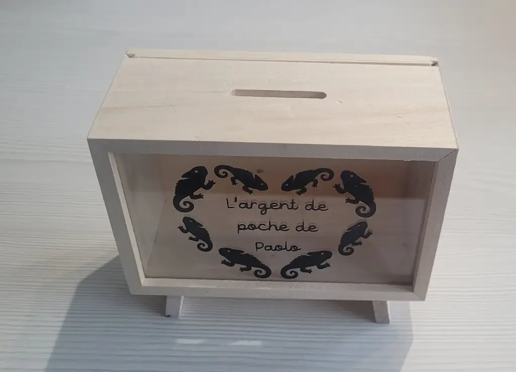 Tirelire personnalisée 8€