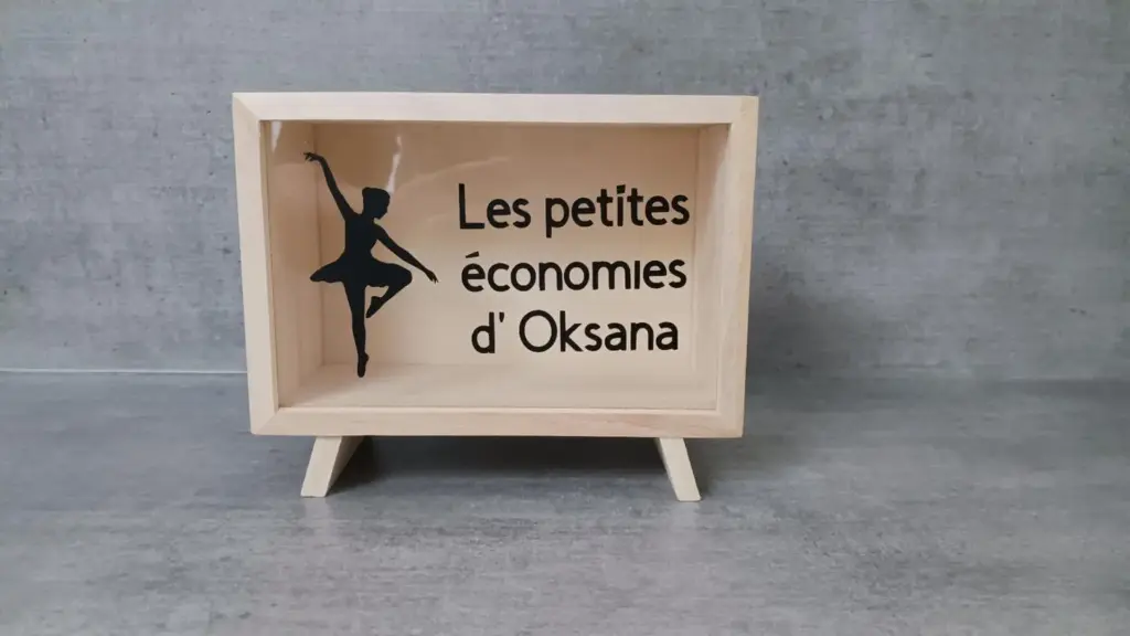 Tirelire personnalisée 8€