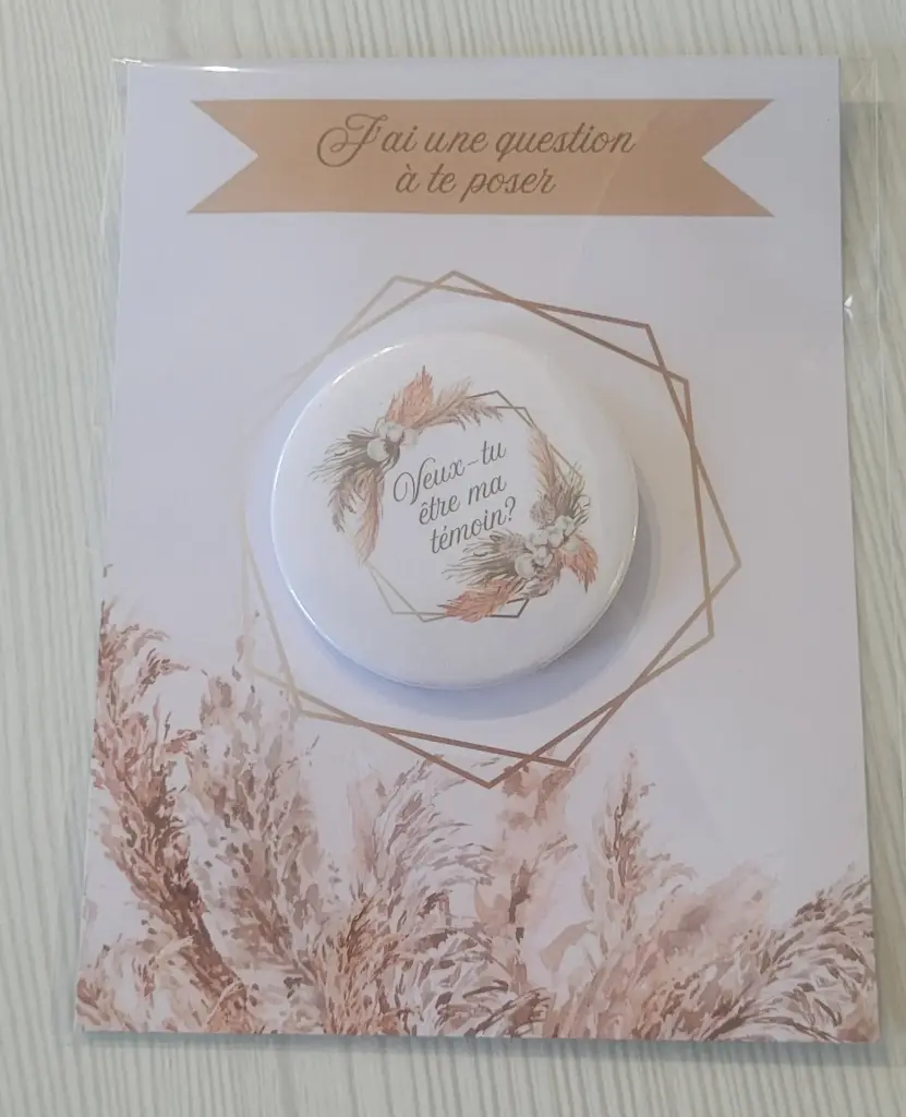 Badge broche demande